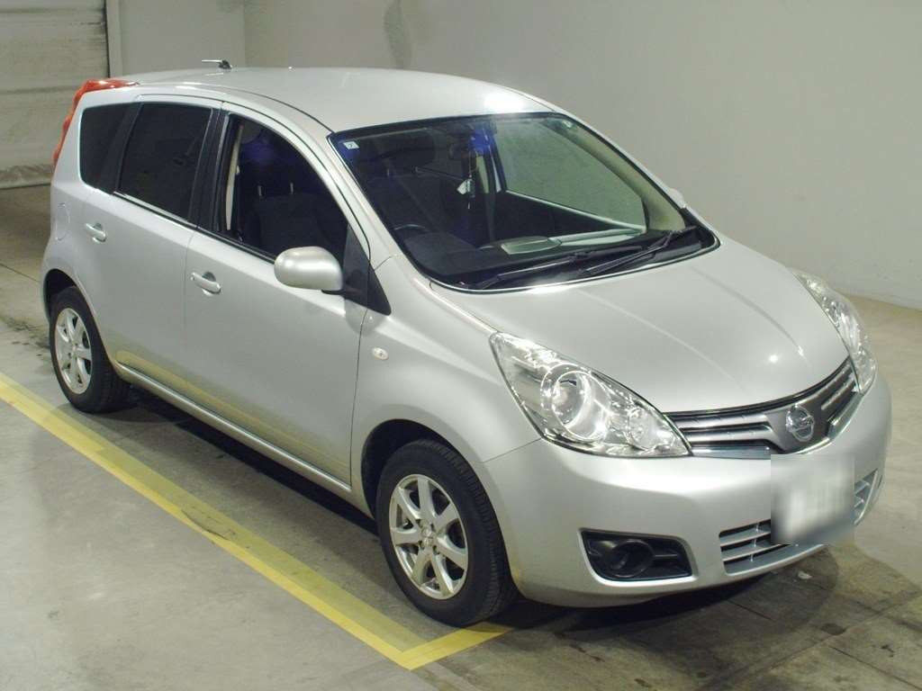 2006 Toyota Ractis NCP105[2]