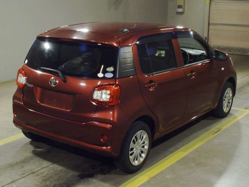 2017 Toyota Passo M700A[1]