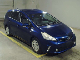 2011 Toyota Prius alpha