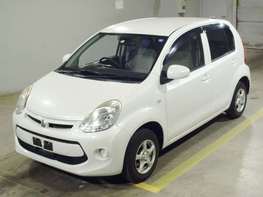 2015 Toyota Passo KGC35[0]