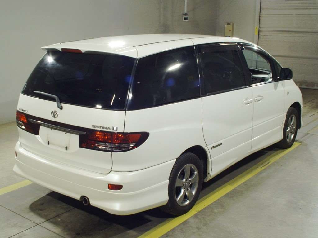 2005 Toyota Estima ACR40W[1]