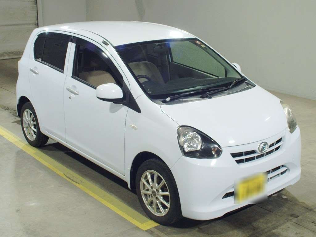 2012 Daihatsu Mira es LA310S[2]