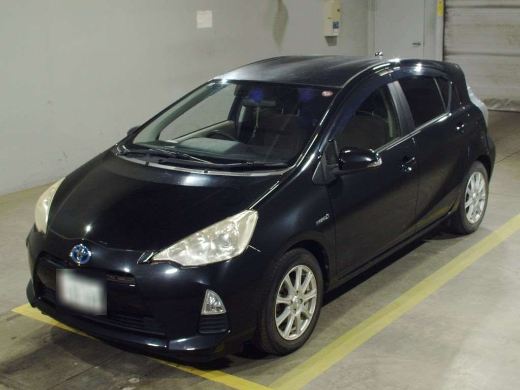 2012 Toyota Aqua NHP10[0]