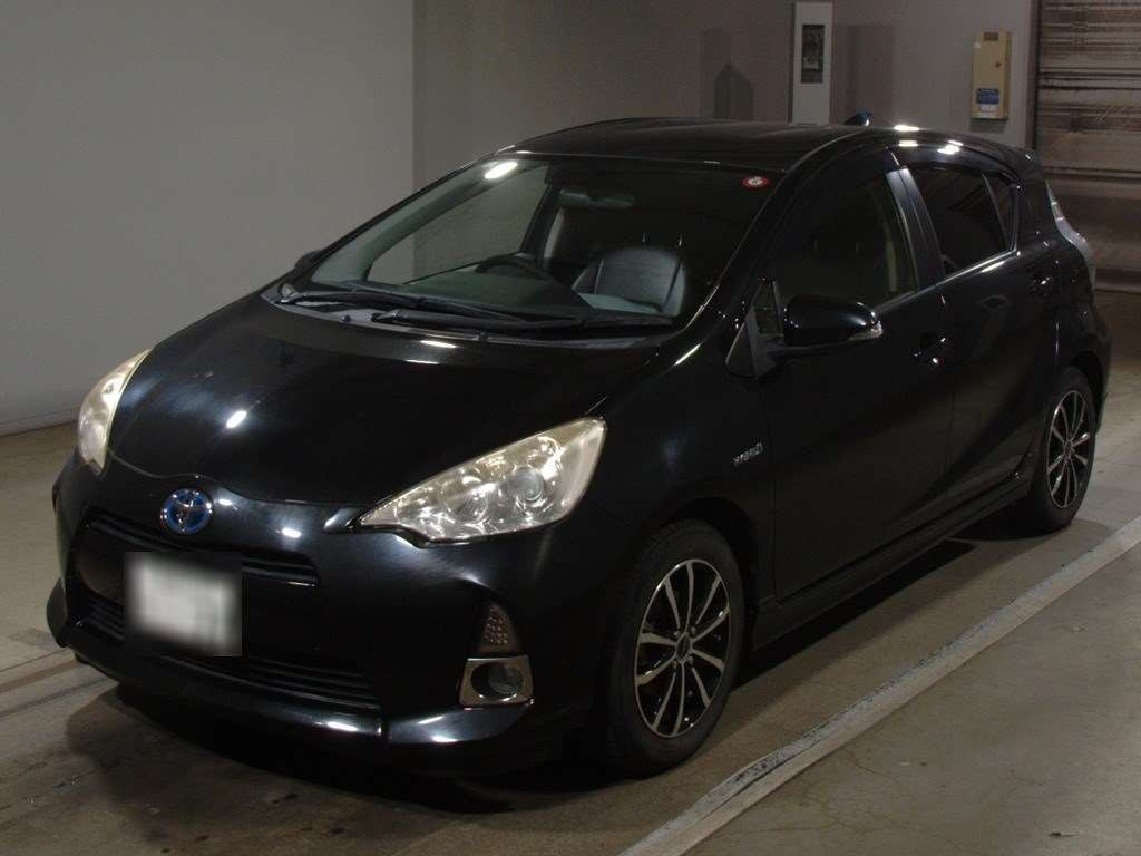 2012 Toyota Aqua NHP10[0]