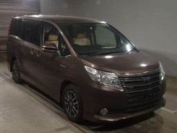 2015 Toyota Noah