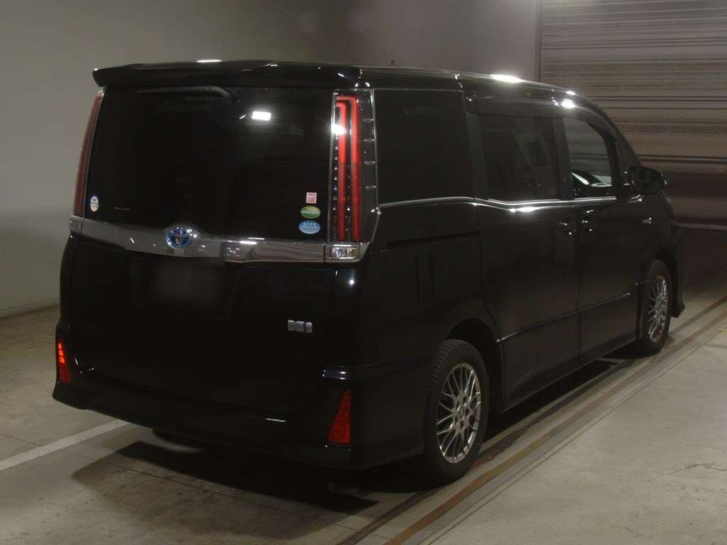 2019 Toyota Noah ZWR80W[1]