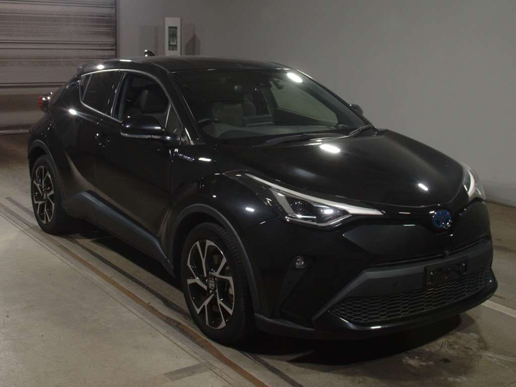 2021 Toyota C-HR ZYX11[2]