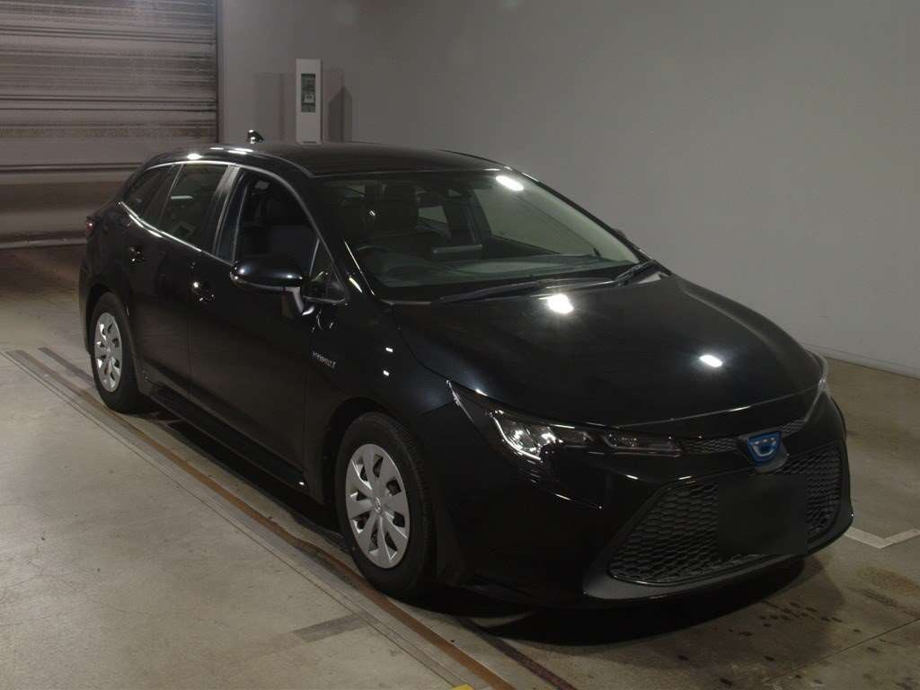 2019 Toyota Corolla Touring Wagon ZWE211W[2]