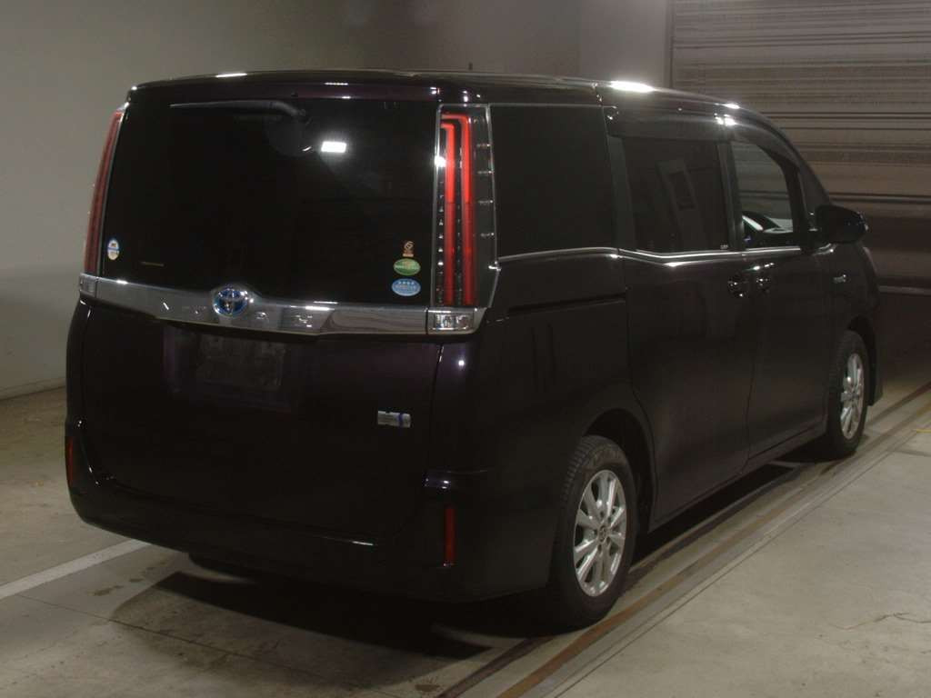 2019 Toyota Noah ZWR80G[1]