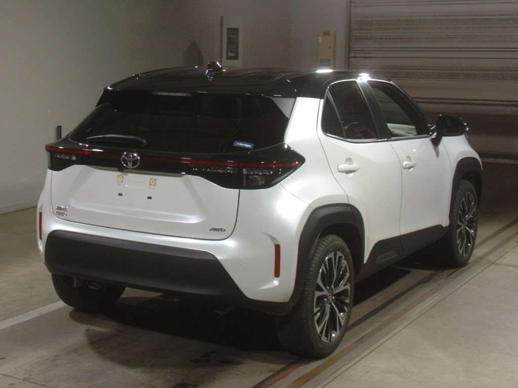 2022 Toyota YARIS CROSS MXPB15[1]