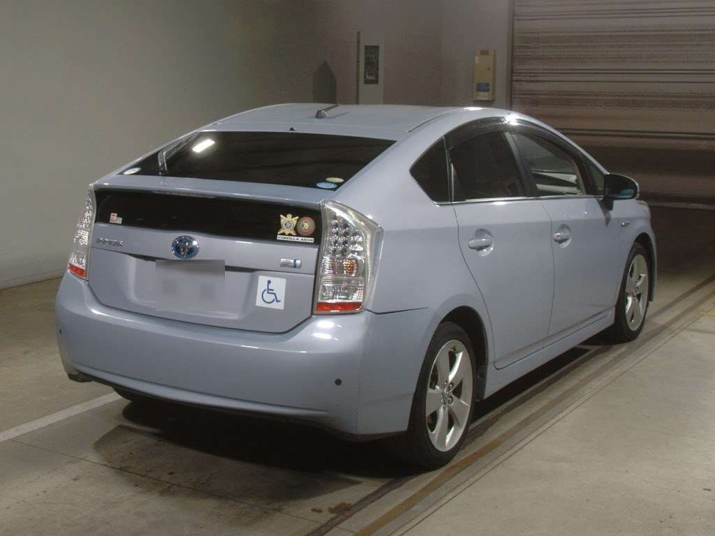 2009 Toyota Prius ZVW30[1]