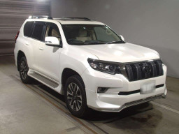 2023 Toyota Land Cruiser Prado