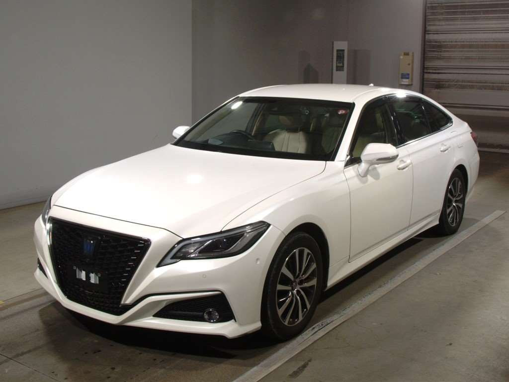 2020 Toyota Crown Hybrid AZSH20[0]