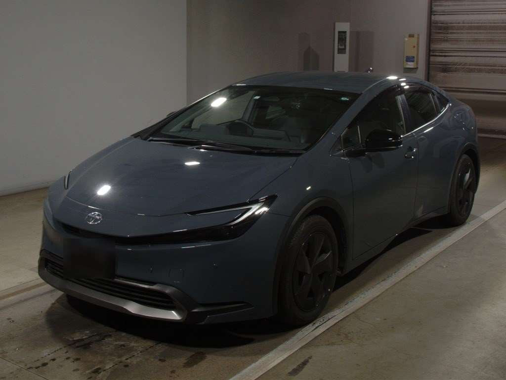 2023 Toyota Prius ZVW60[0]