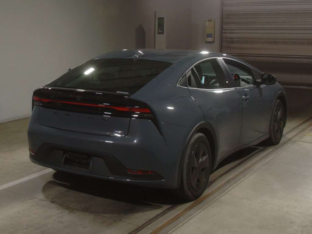 2023 Toyota Prius ZVW60[1]