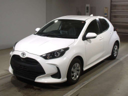 2021 Toyota YARIS