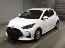 2021 Toyota YARIS