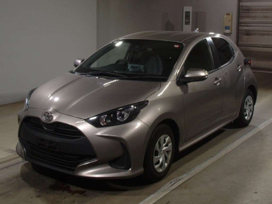 2021 Toyota YARIS