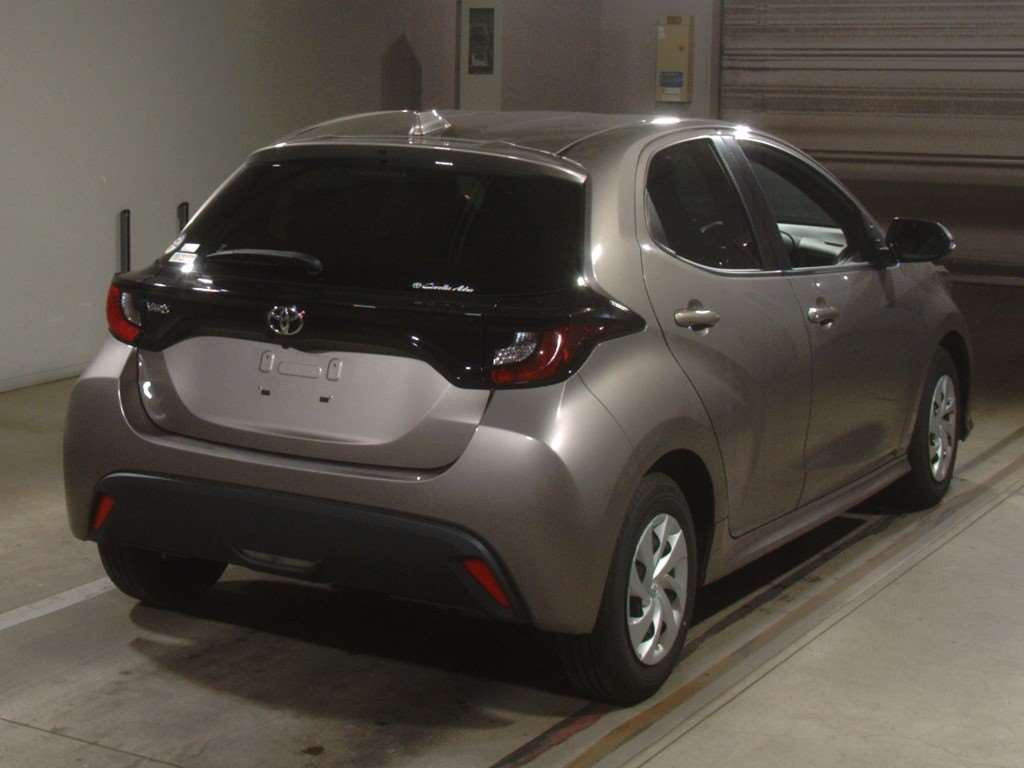 2021 Toyota YARIS KSP210[1]