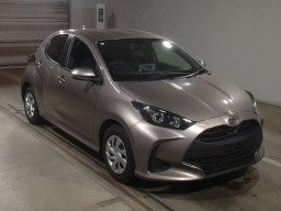 2021 Toyota YARIS