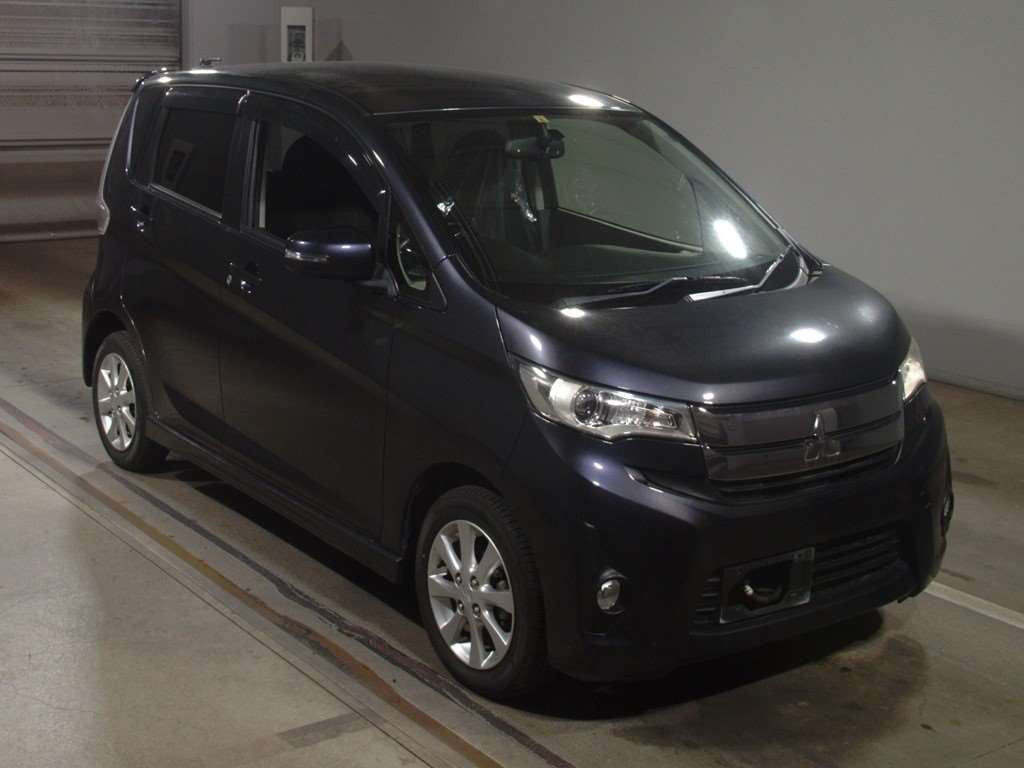 2013 Mitsubishi ek Custom B11W[2]