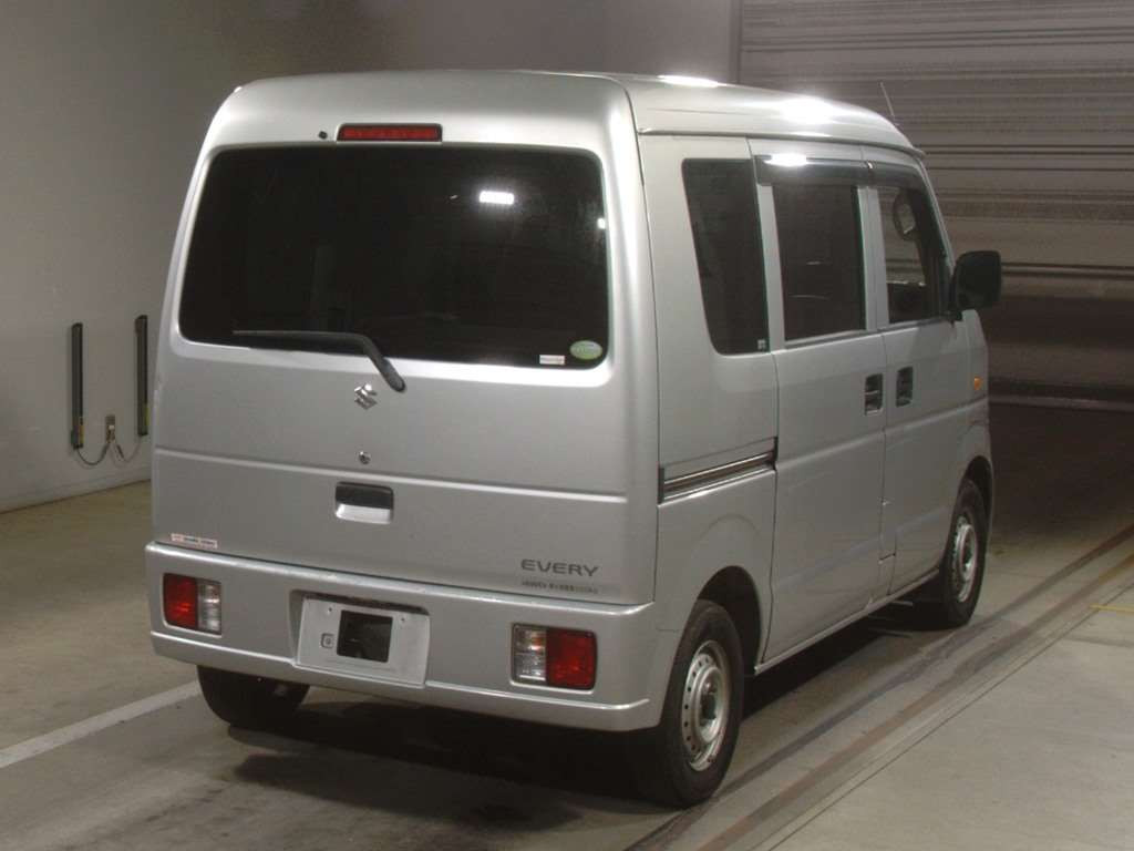 2006 Suzuki Every DA64V[1]