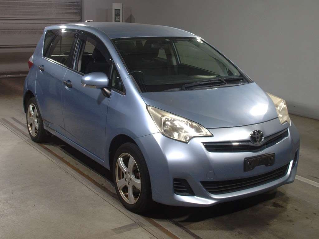 2012 Toyota Ractis NCP125[2]