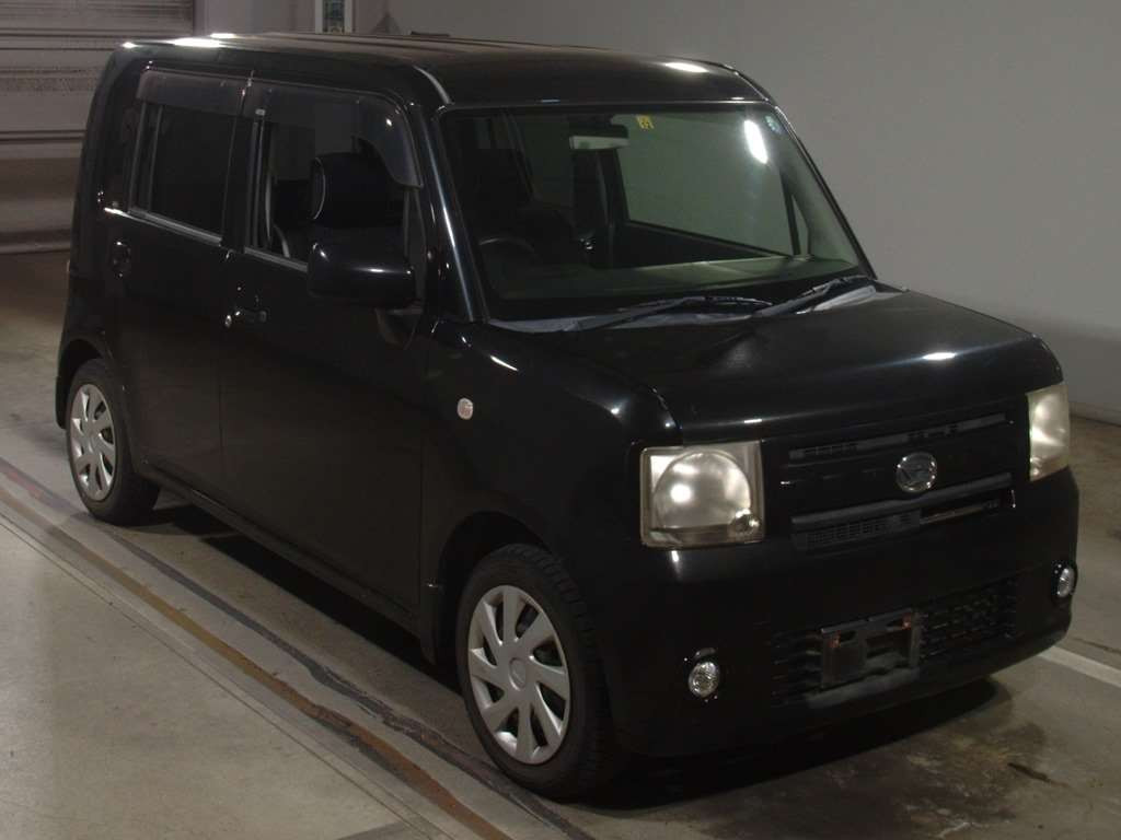 2011 Daihatsu Move Conte L575S[2]