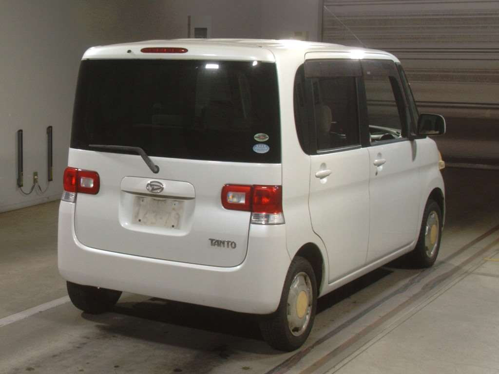 2009 Daihatsu Tanto L375S[1]