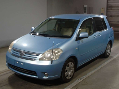 2009 Toyota Raum