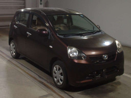 2011 Daihatsu Mira es