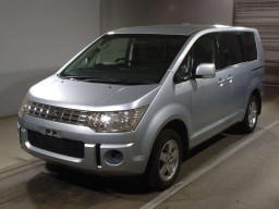 2007 Mitsubishi Delica D5