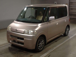 2005 Daihatsu Tanto