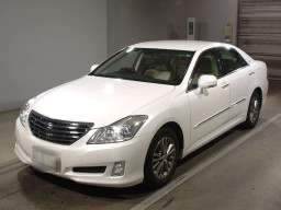 2009 Toyota Crown