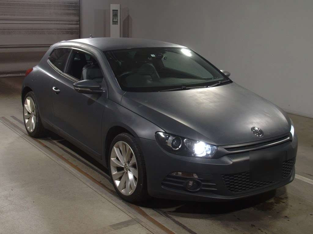 2011 Volkswagen Scirocco 13CCZ[2]