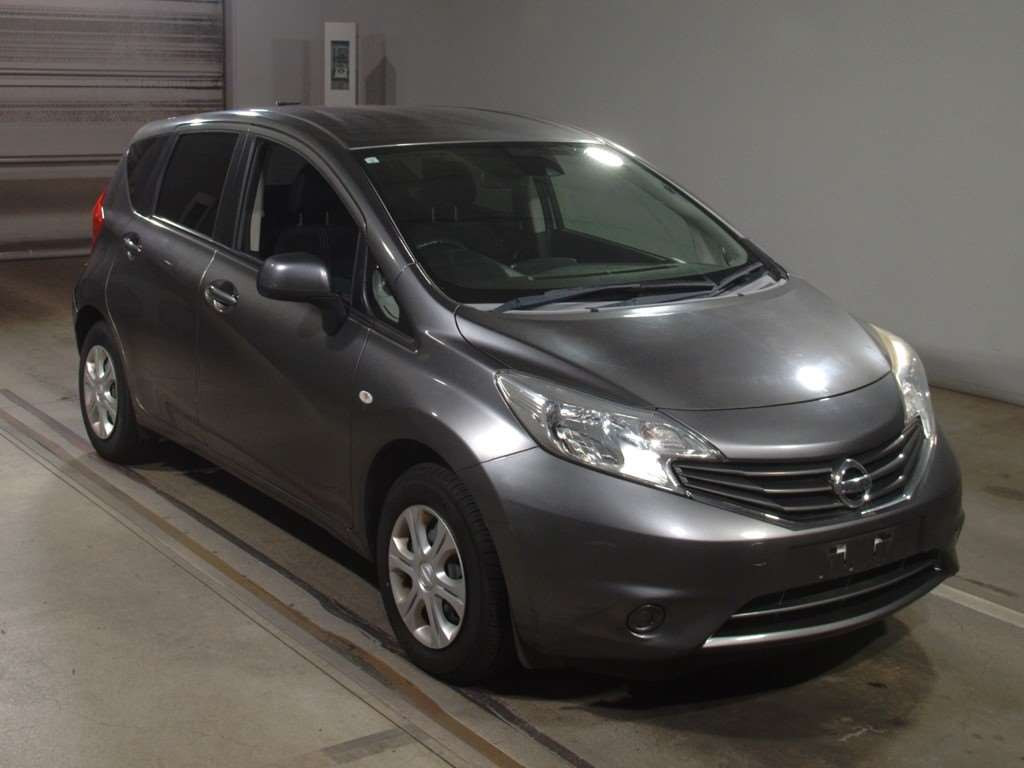 2014 Nissan Note E12[2]