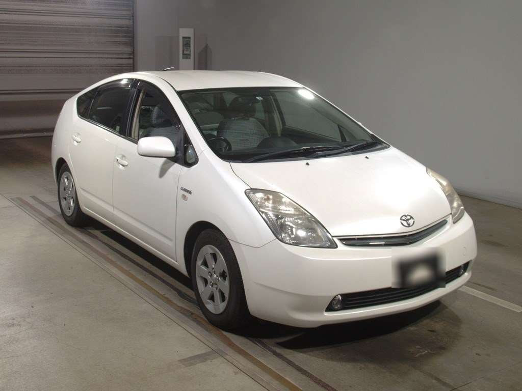 2007 Toyota Prius NHW20[2]