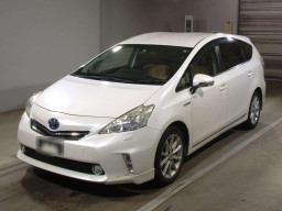 2013 Toyota Prius alpha