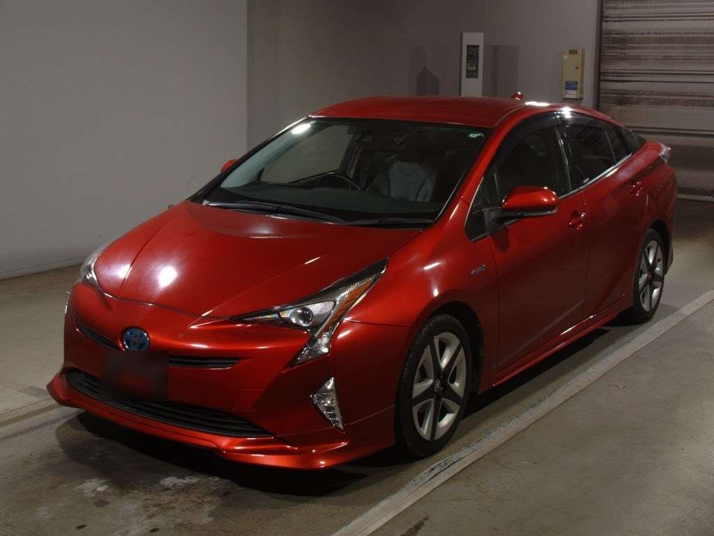 2017 Toyota Prius ZVW50[0]