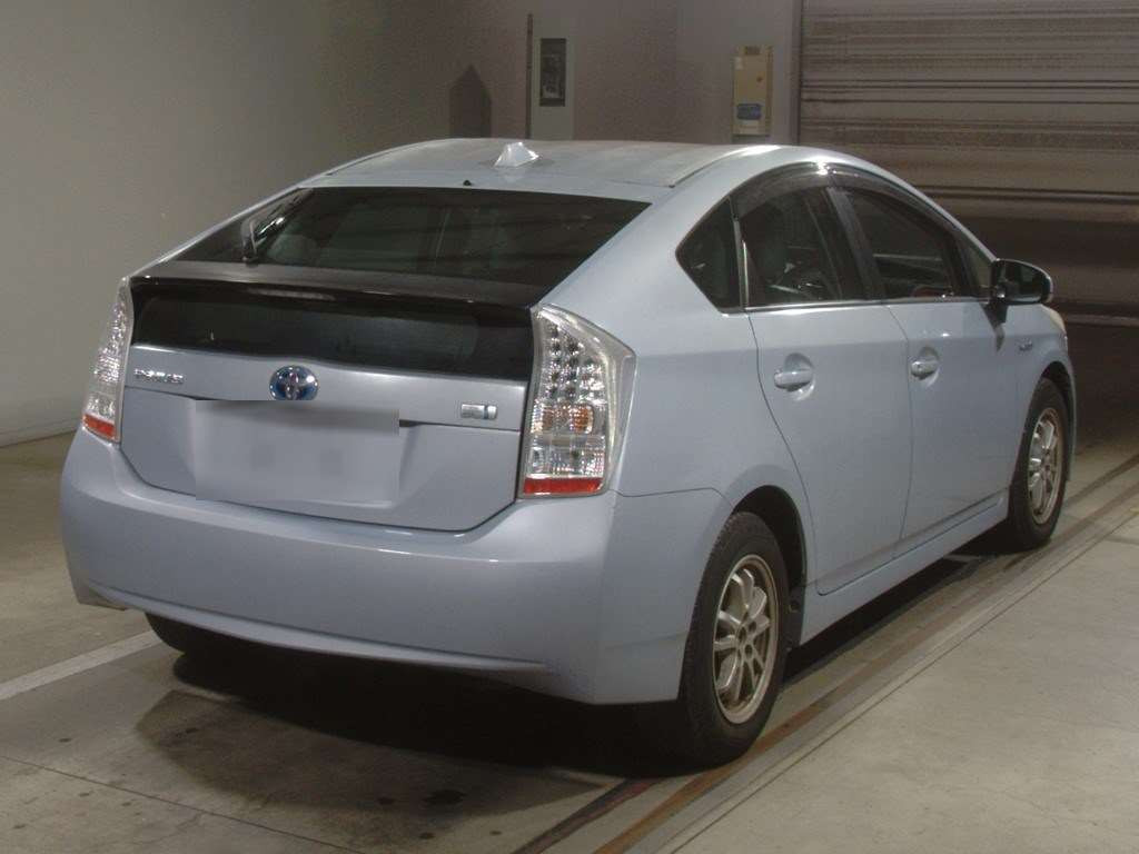 2009 Toyota Prius ZVW30[1]