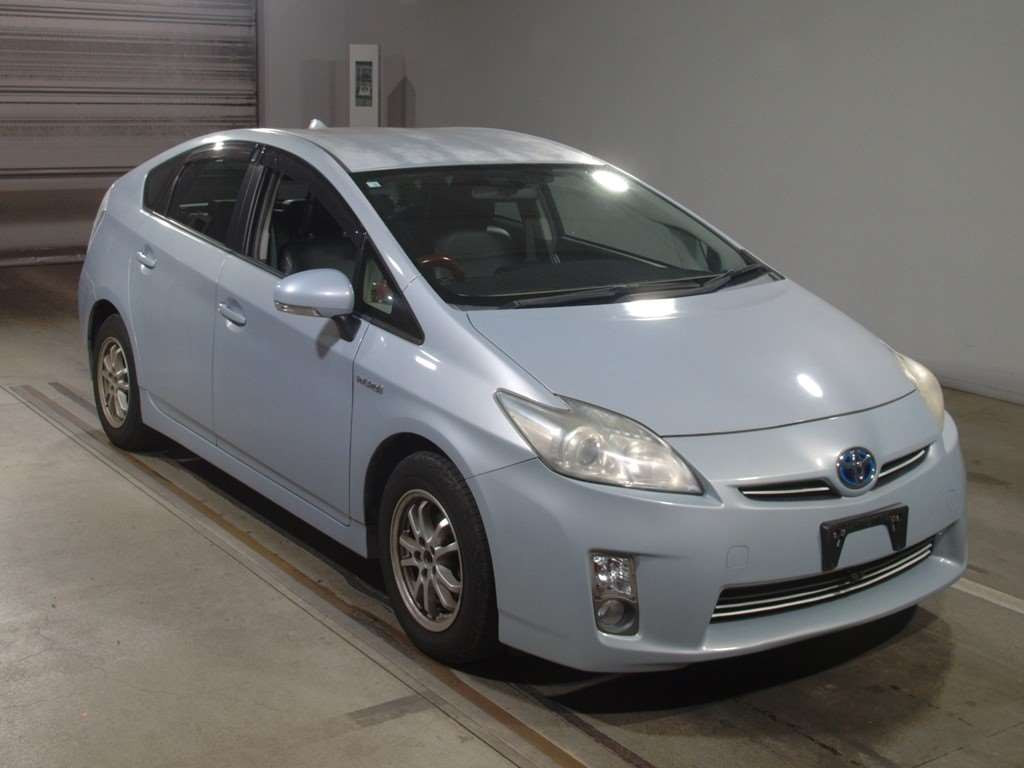 2009 Toyota Prius ZVW30[2]