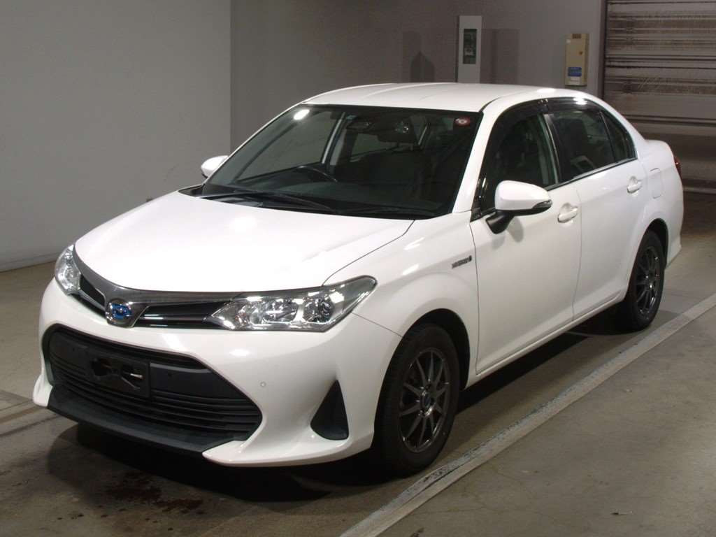 2019 Toyota Corolla Axio NKE165[0]