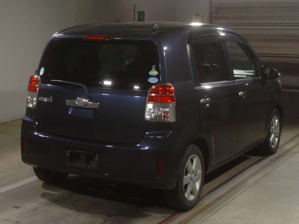 2014 Toyota Spade NCP141[1]