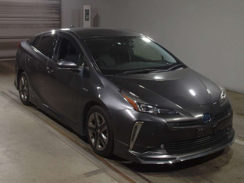 2020 Toyota Prius ZVW51[2]