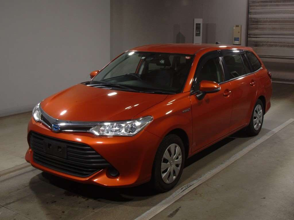 2017 Toyota Corolla Fielder NKE165G[0]