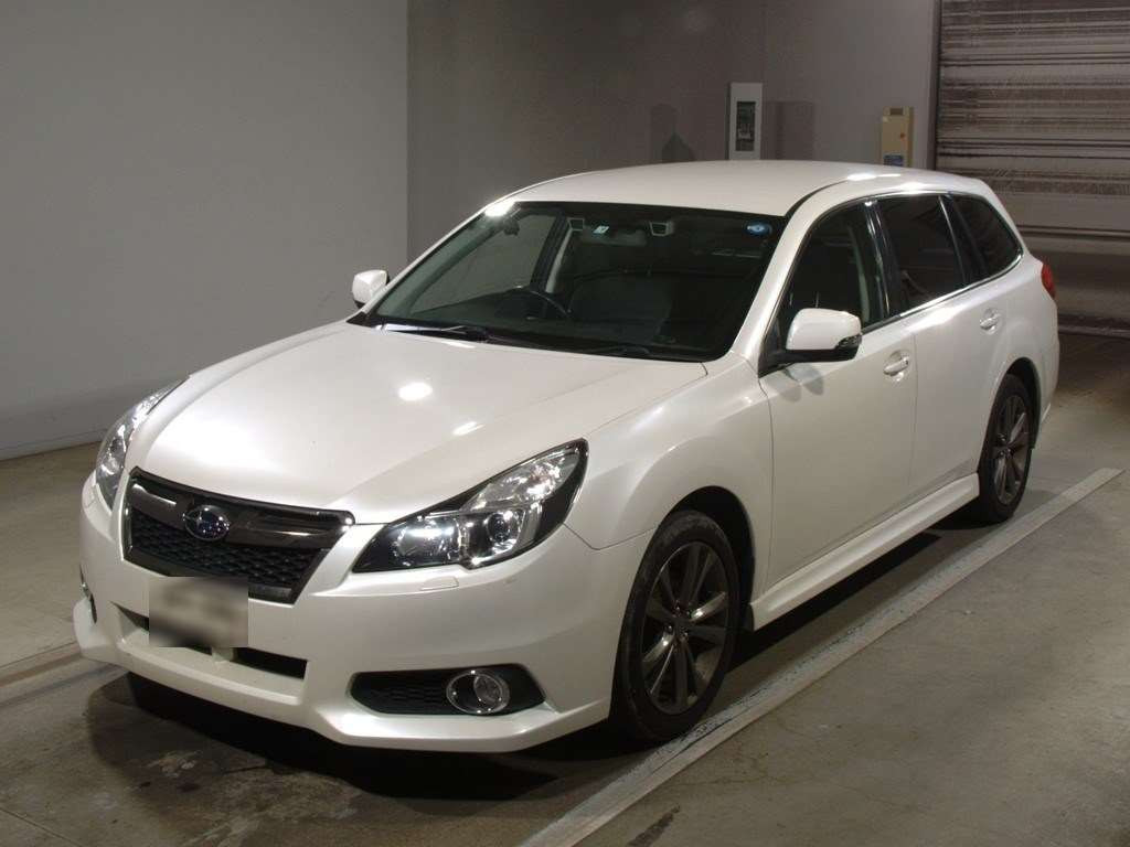 2013 Subaru Legacy Touring Wagon BRM[0]