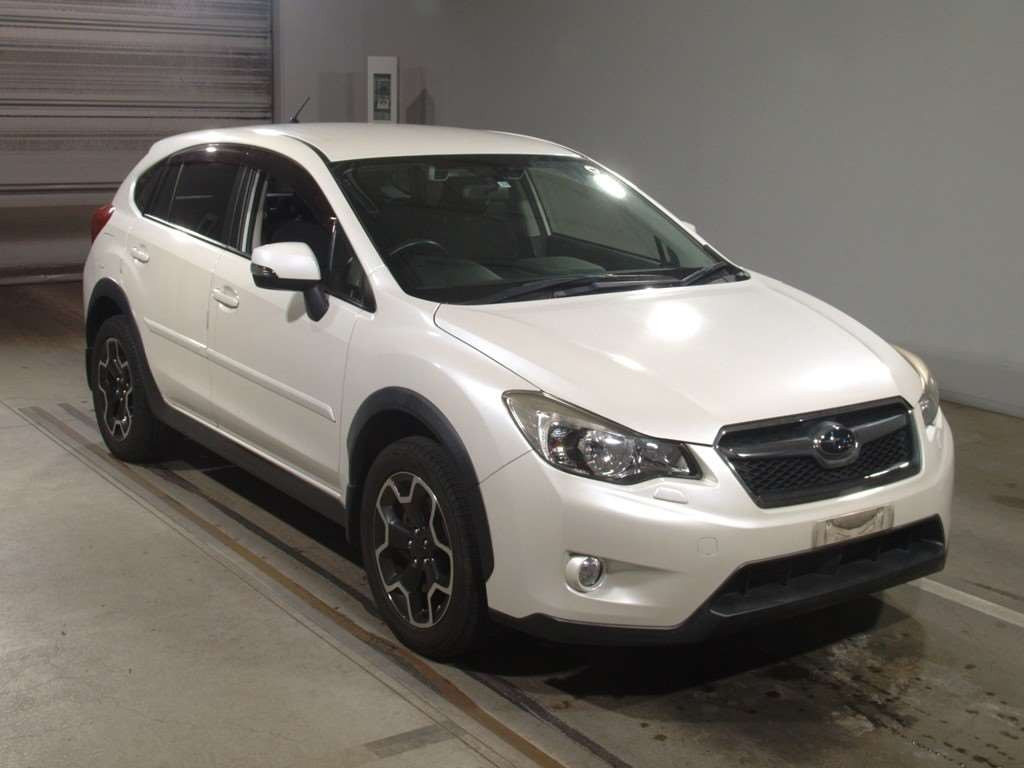 2013 Subaru XV GP7[2]