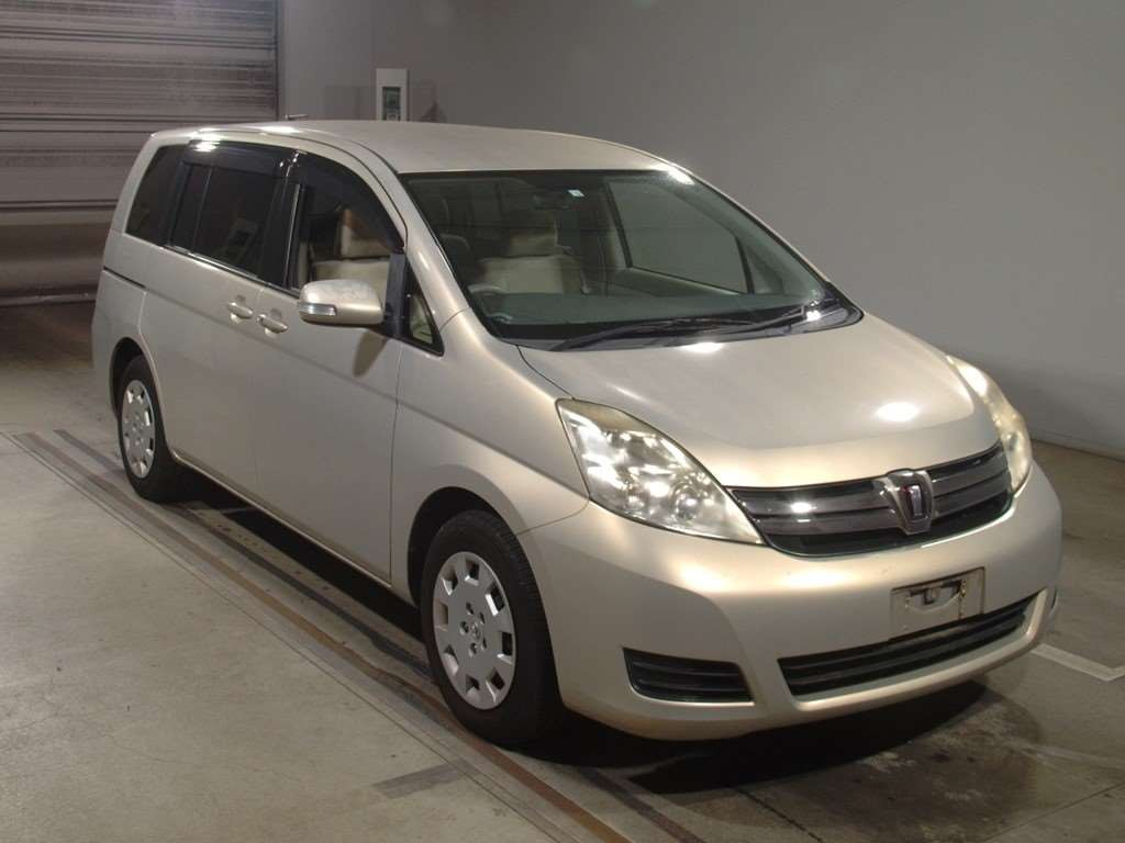 2012 Toyota Isis ZGM10G[2]