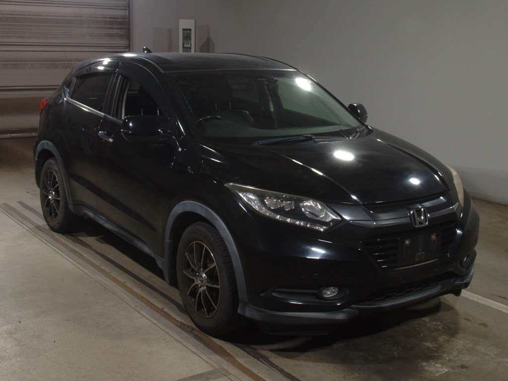 2016 Honda VEZEL RU1[2]