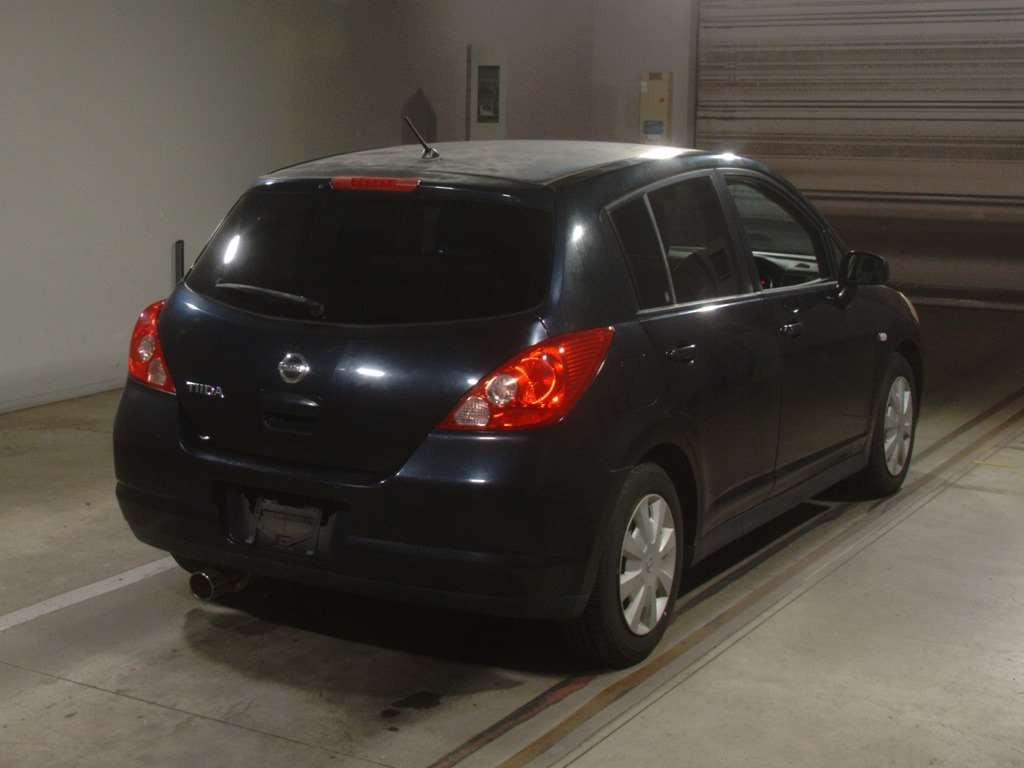 2005 Nissan Tiida C11[1]